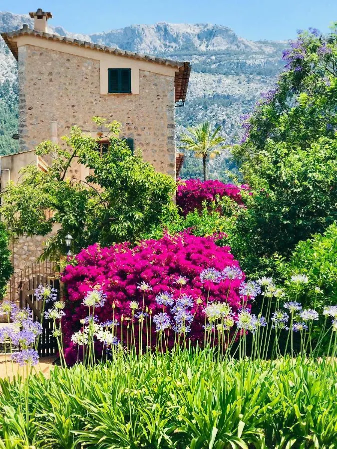 Can Busquera Soller Villa